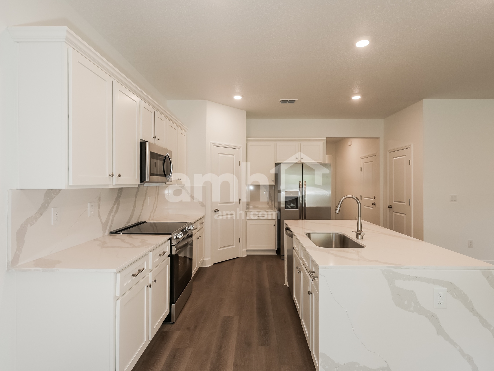 Building Photo - 37956 Dusty Saddle Ln