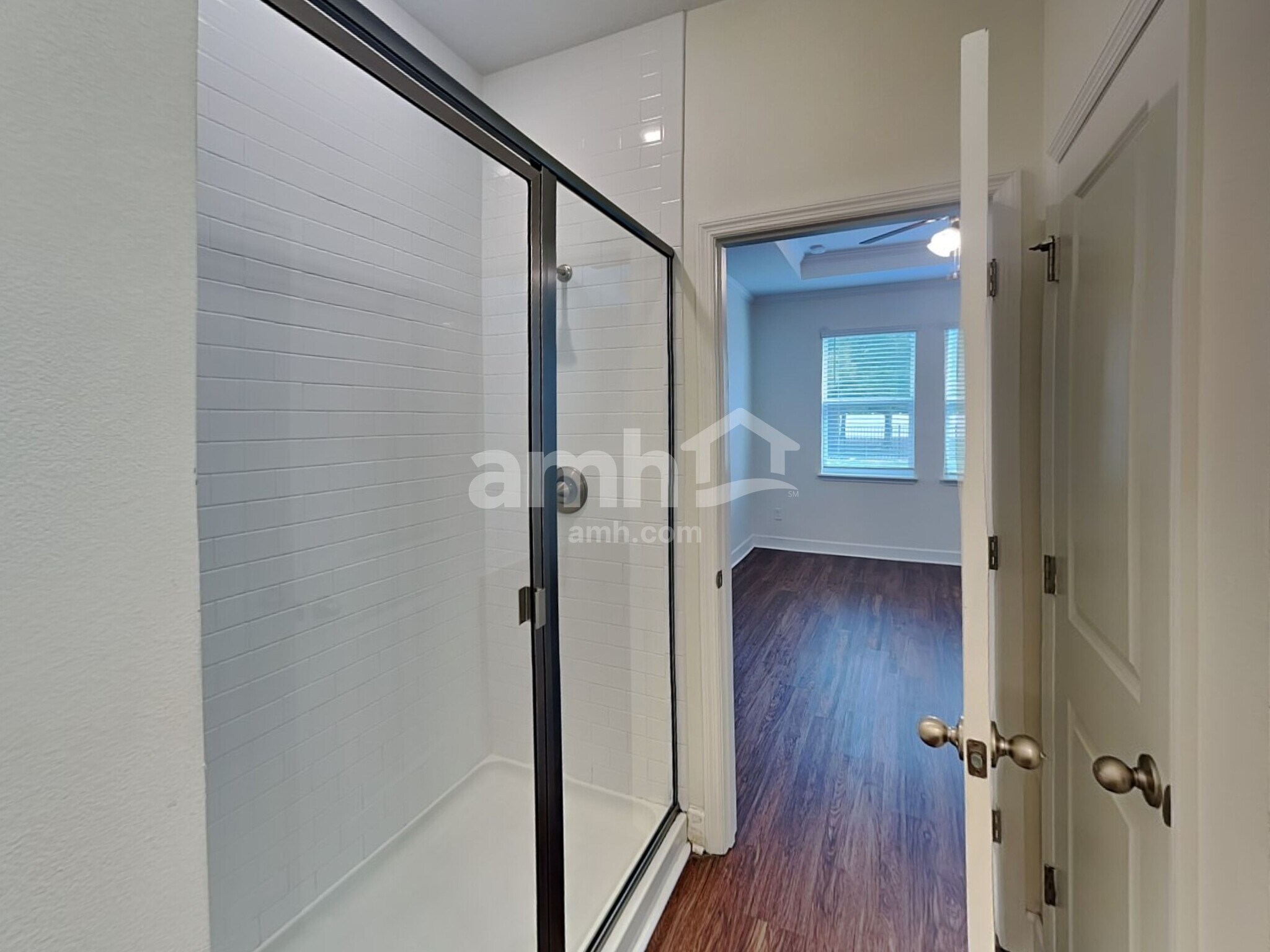 Building Photo - 2455 Ixora Ct