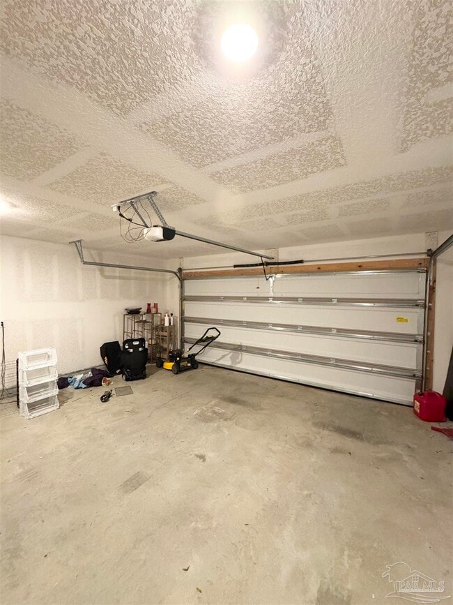 Building Photo - 6311 Burrow Ln