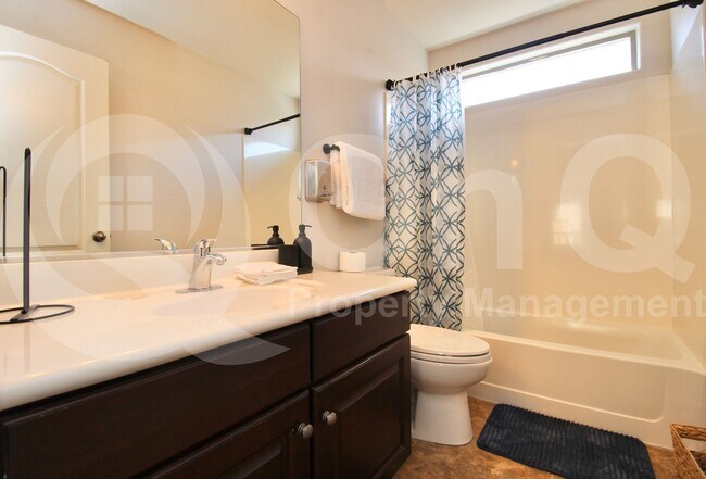 Building Photo - 3887 E Citrine Rd