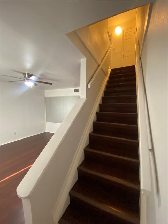 Building Photo - 21461 Coyote Trail