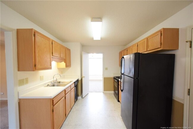 Building Photo - 1328 Butterwood Cir