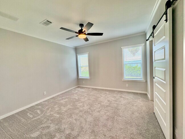 Building Photo - 5715 Camelford Dr