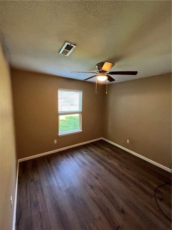 Building Photo - 2006 Cypress Pl