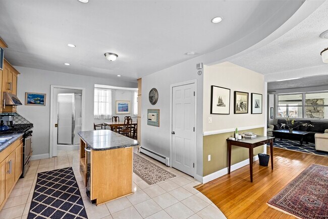 Building Photo - 23 Oceanside Dr