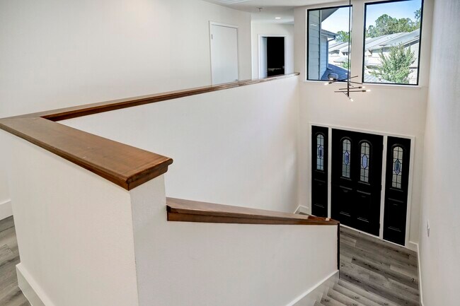 Building Photo - 12625 Memorial Dr