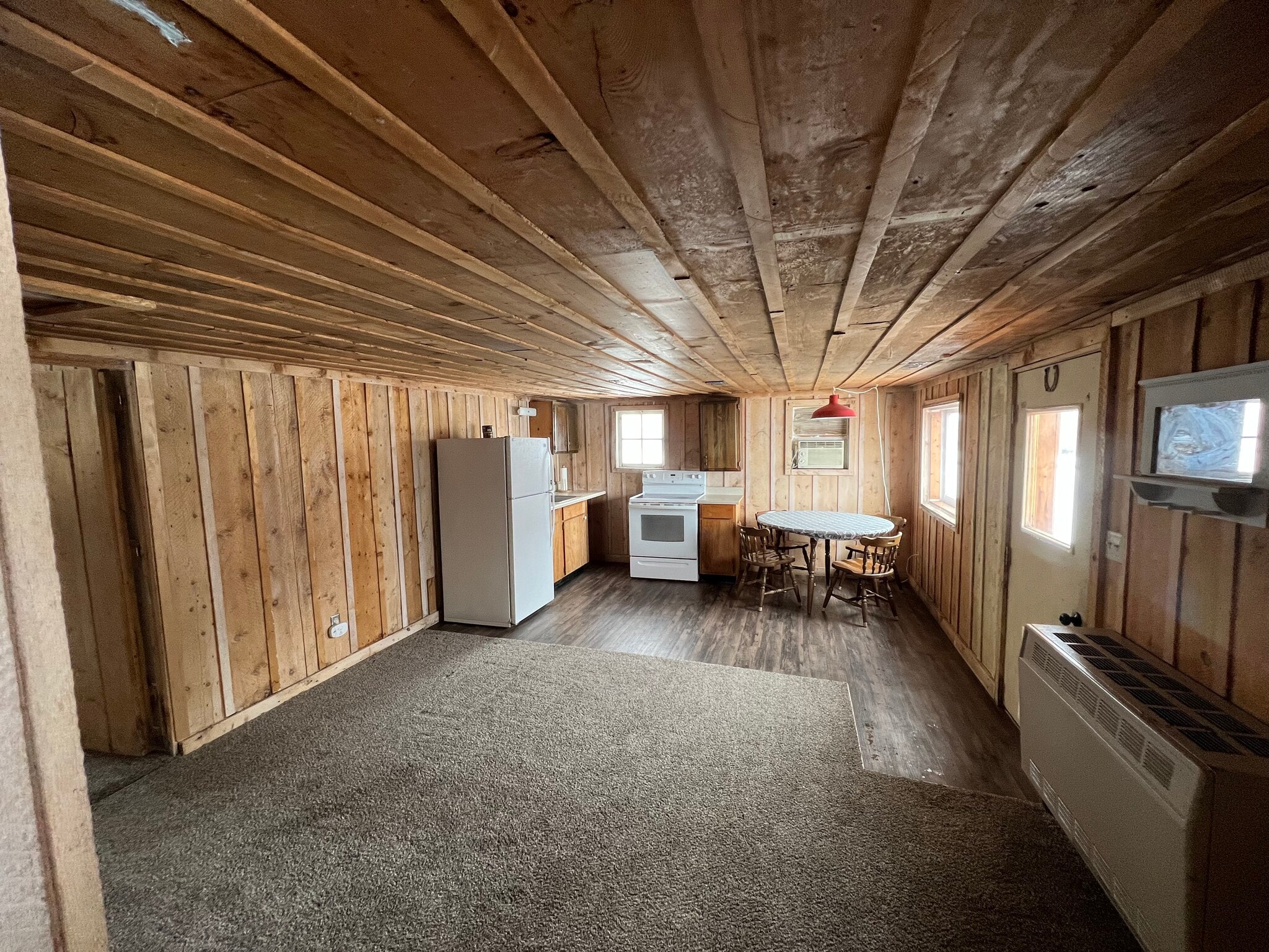 Building Photo - 810 Watt Canyon Rd