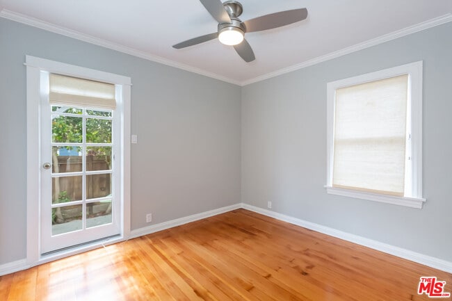 Building Photo - 9980 Braddock Dr