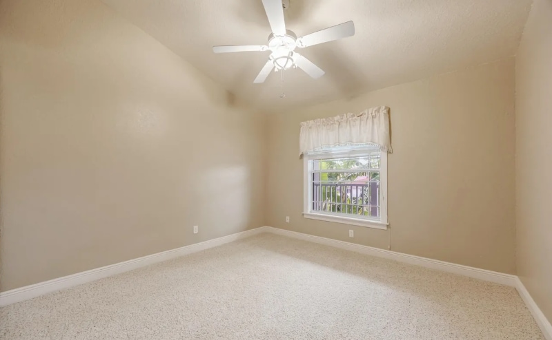 Building Photo - 1800 Kole Pl