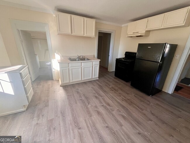 Building Photo - 1202 Juniper St