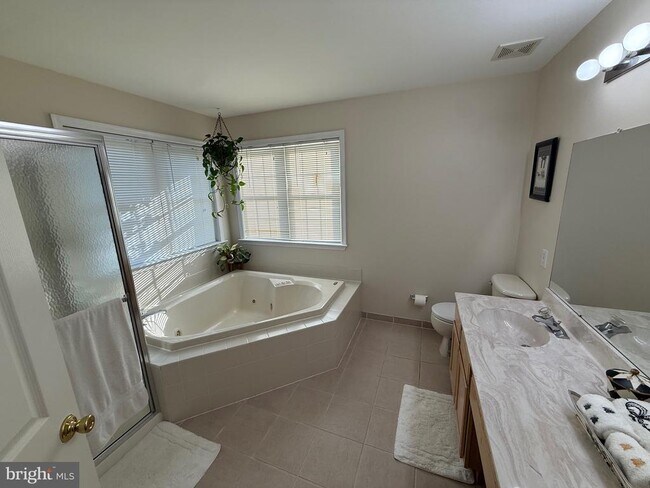 Building Photo - 2522 Quail Run