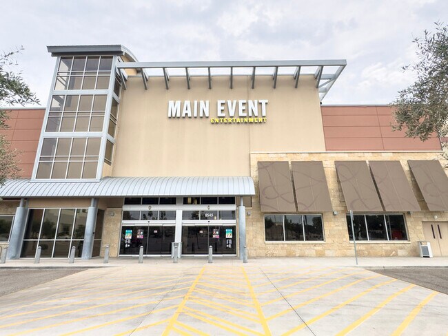 Building Photo - 2Bed/2Bath Furnished Condo at Chandler Blvd/40th St! Ready for Immediate Move-In!