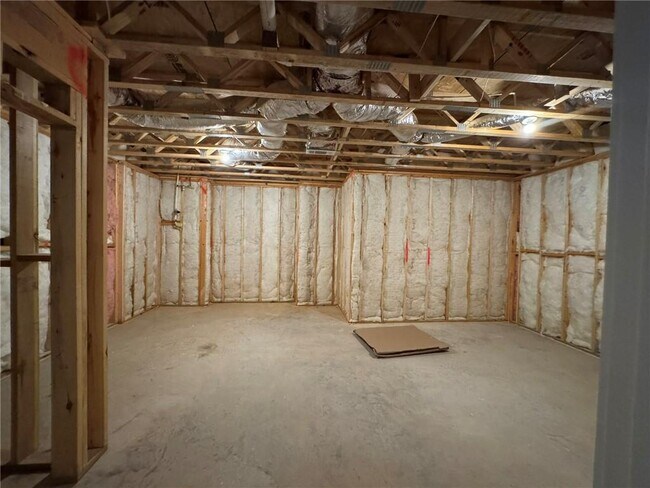 Building Photo - 173 Brush Creek Ct