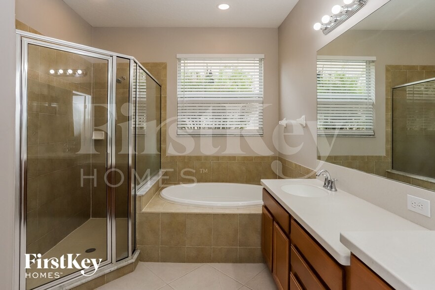 Building Photo - 11451 Callaway Pond Dr