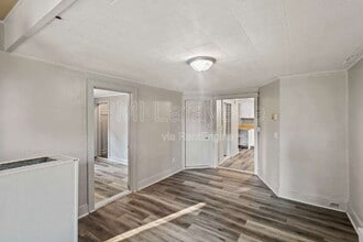 Building Photo - 131 S 28th St