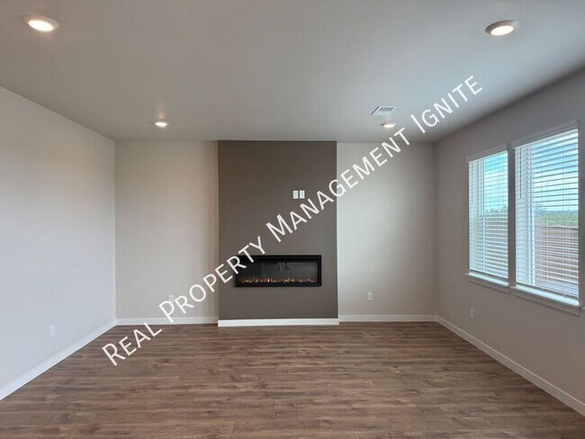 Building Photo - 21237 SE Pelee Dr