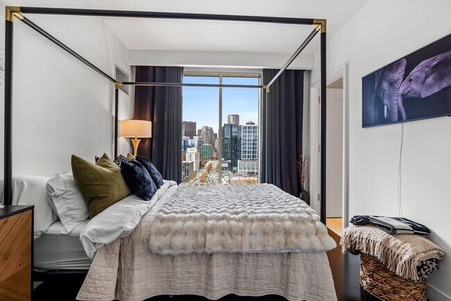 Building Photo - 150 Seaport Blvd