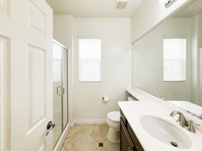 Building Photo - ~Temecula's Wolf Creek Community~ Beautifu...