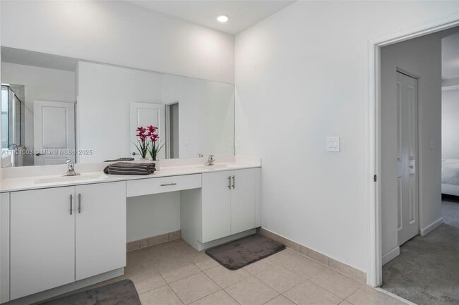 Building Photo - 21189 SW 127th Ct