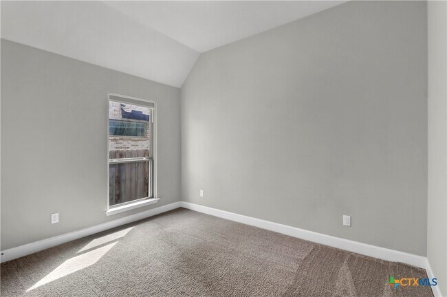 Building Photo - 524 Teakmill Trail