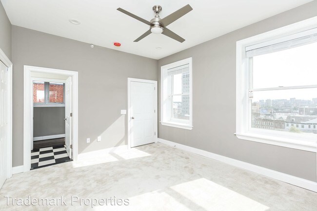 Building Photo - 411 N Charles St