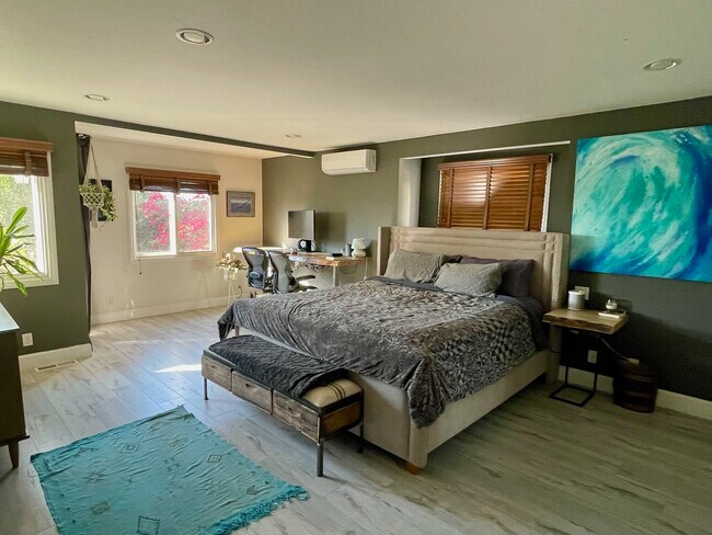 Bedroom & office - 2408 Hidalgo Ave