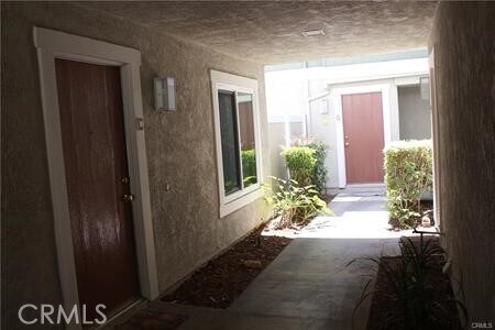 Building Photo - 980 Golden Springs Dr