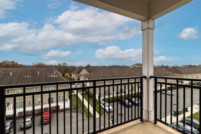 Building Photo - 541 E Celebration Way