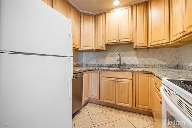 Building Photo - 76 Westchester Ave