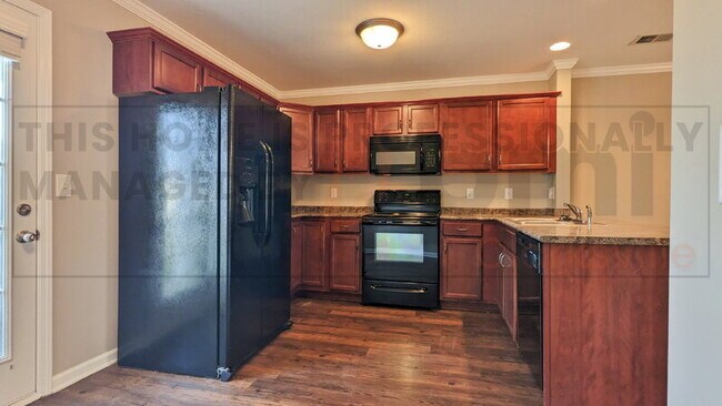 Building Photo - 311 Sam Houston Cir