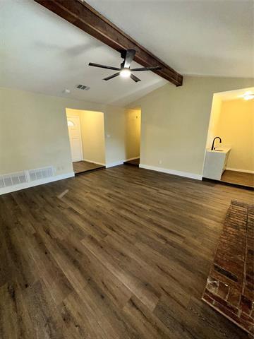 Building Photo - 6620 Moss Ln