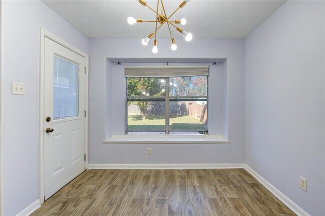 Building Photo - 19334 Strathmore Pl Ln