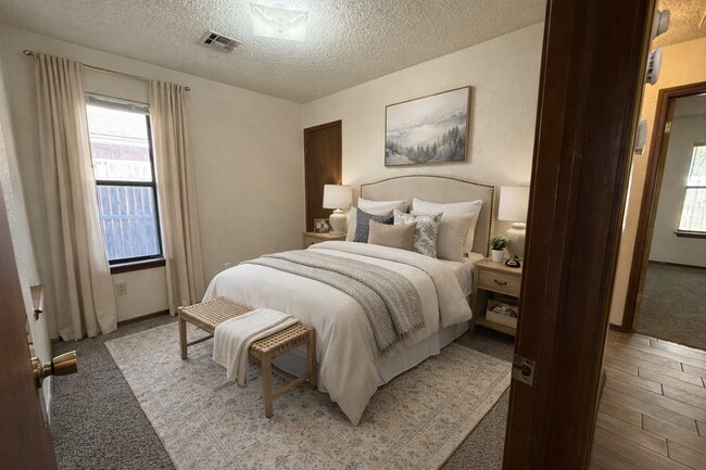 Building Photo - 7111 NW 30th Terrace