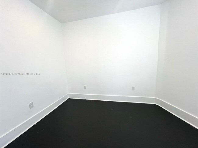 Building Photo - 3703 SW 1st St