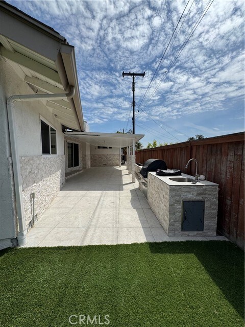 Building Photo - 11596 Bart Dr