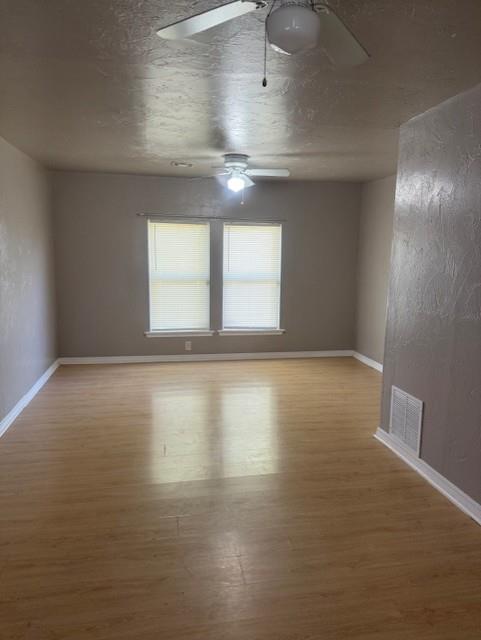 Building Photo - 8901 Rolling Meadows Dr