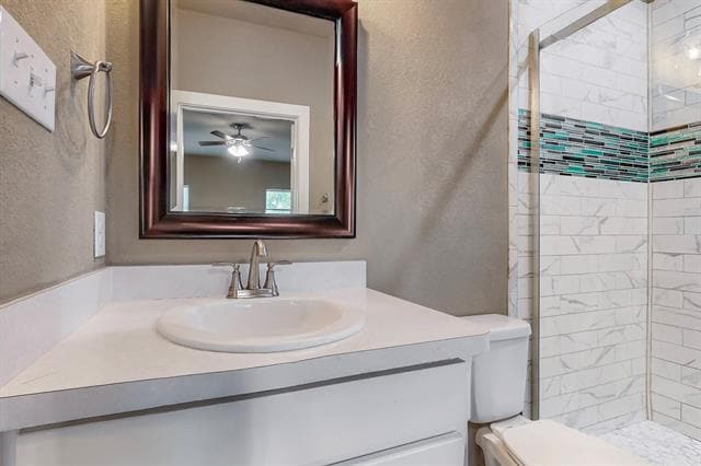 Building Photo - 209 S Baugh St