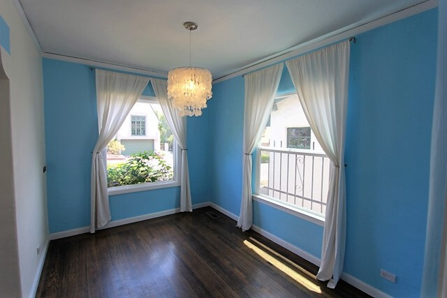 Building Photo - 2 Bedroom Dimond District Spanish Style Bu...