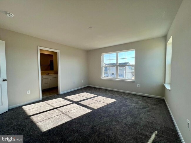 Building Photo - 253 Telluride Wy