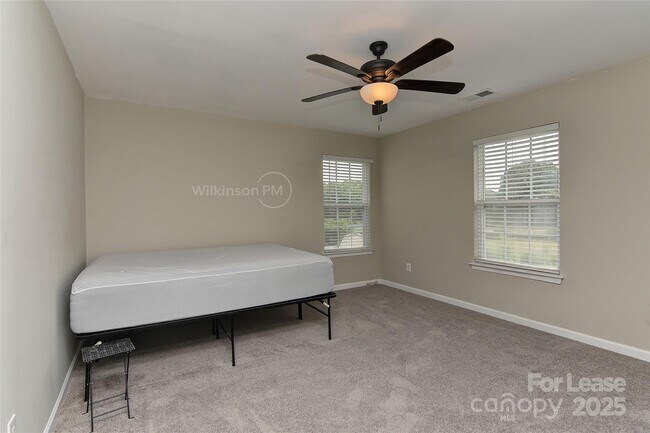 Building Photo - 15723 Wood Duck Crossing Dr