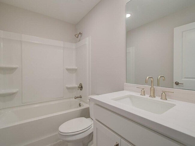 Building Photo - 903 Agate Ln