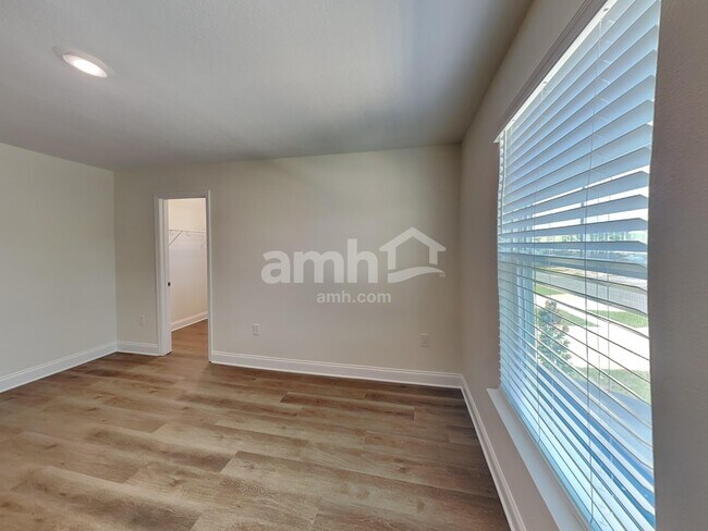 Building Photo - 1068 Grafton Ridge Dr