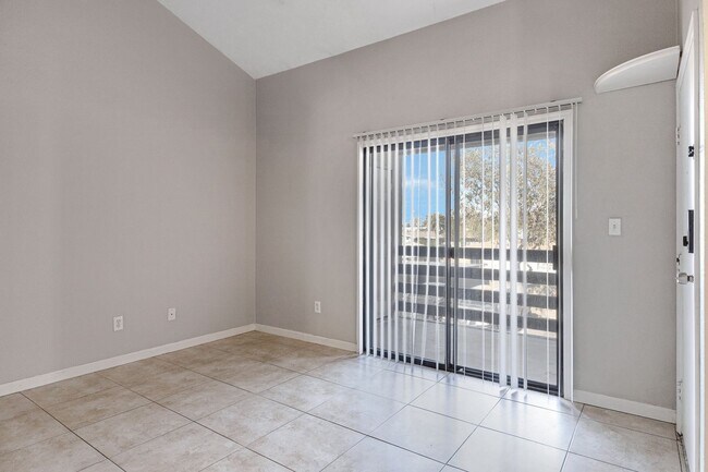 Building Photo - Upgraded Condo with Elegant Features and Convenient Location