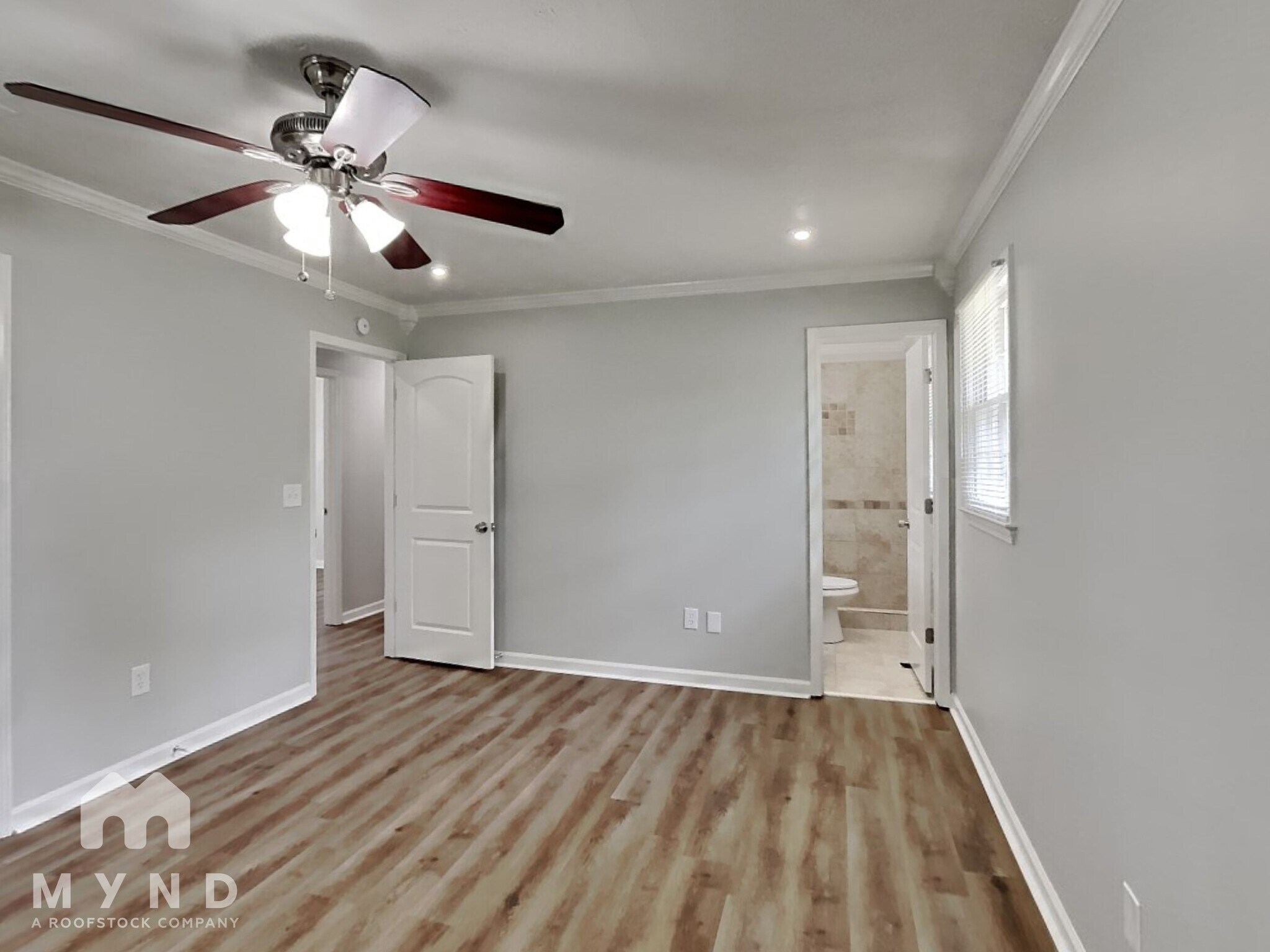 Building Photo - 1434 Oak Forest Way SE