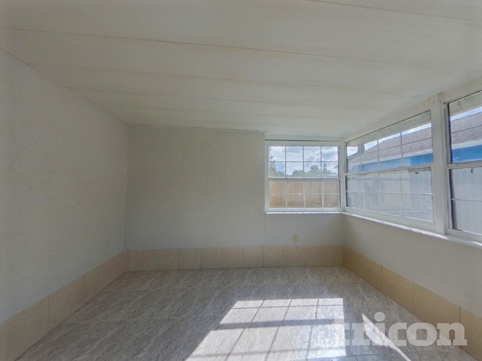 Building Photo - 8335 Spring Breeze Ct