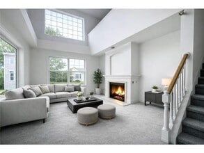 Building Photo - 7662 Bluebonnet Blvd