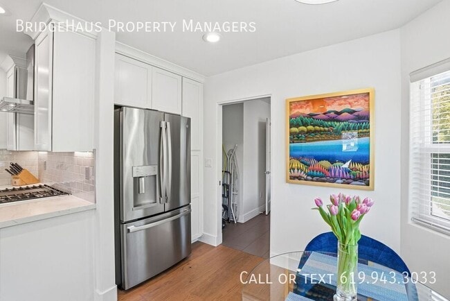 Building Photo - 3266 Goldfinch St