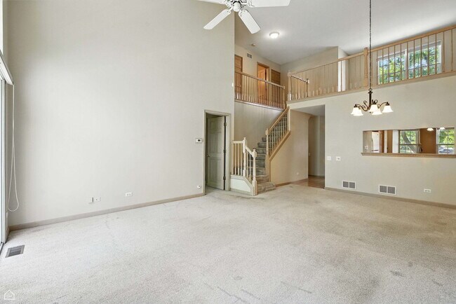 Building Photo - 223 Mistwood Ln