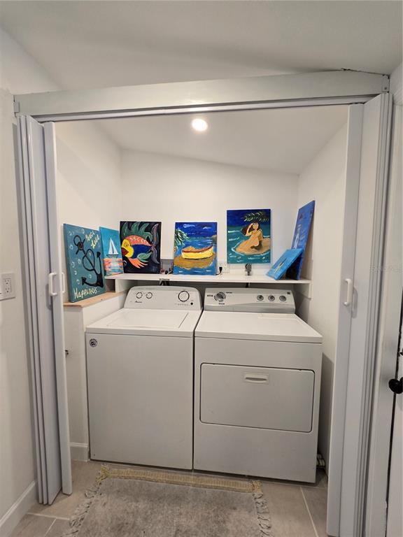 Building Photo - 6343 5th Ave S