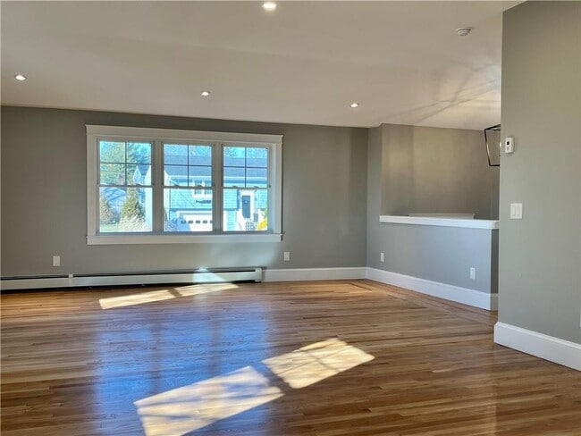 Building Photo - 45 Trout Dr